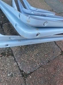Photo of free metal brackets (Spital CH63) #2