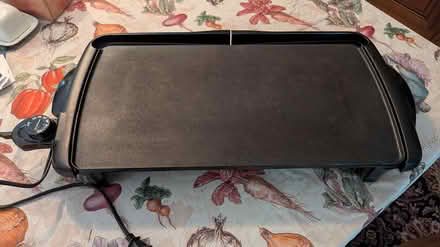 Photo of free Presto Griddle (Bellevue Bridle Trails area) #1