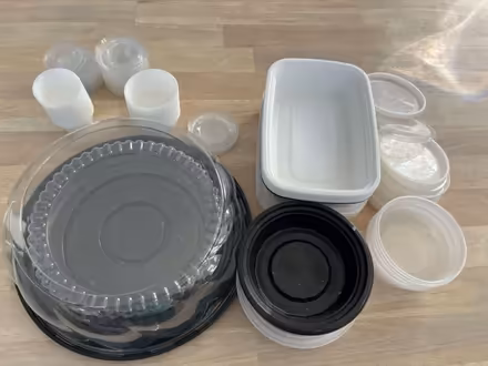 Photo of free plastic and glass containers (Lawrence/ El Camino Real) #1