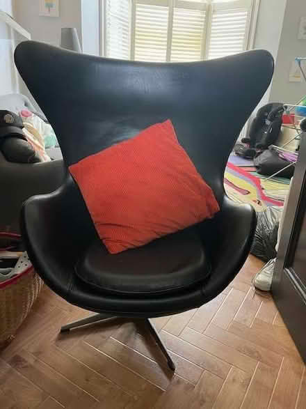 Photo of free Black Leather Revolving 'Egg Chair' (CT11) #2