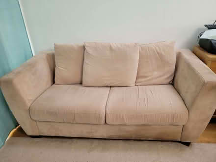Photo of free Sofa (Churchend RG30) #1