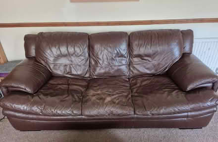 Photo of free Leather 3 seater sofa (and optionally matching armchair) (Charlton OX12) #1