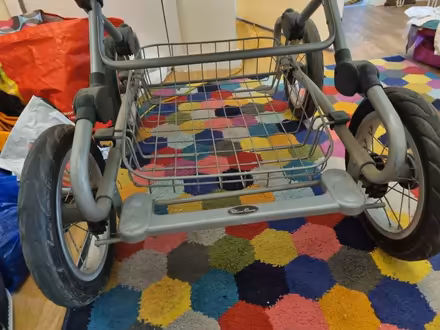 Photo of free Silver cross pram /pushchair (Wellingborough NN8) #3