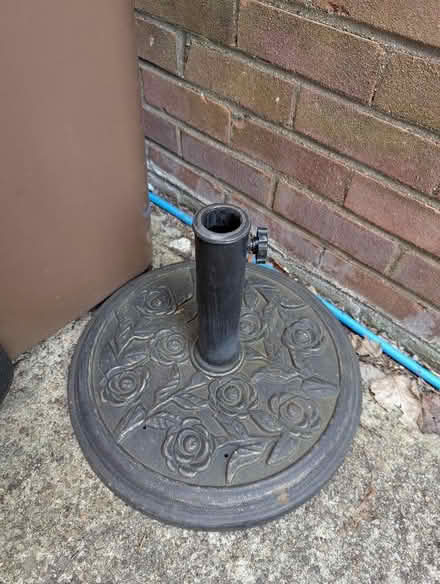 Photo of free Parasol base (Peachcroft OX14) #1