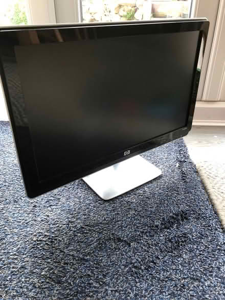 Photo of free HP 2009v monitor (Halton LA2) #1