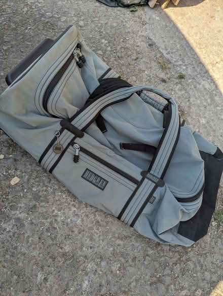 Photo of free Travel Bag on wheels (Dunkerton BA2) #2