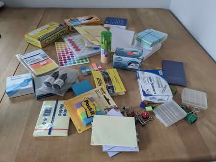 Photo of free office supplies (Wayne, Annapolis/Wayne Rd) #1