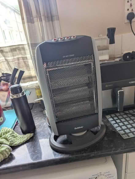 Photo of free Halogen Heater (Temple Rhydding BD17) #1