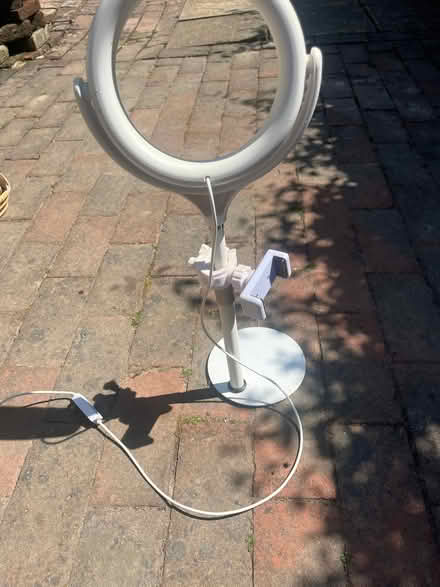 Photo of free Ring lamp for online Zoom etc. calls (Ringles Cross TN22) #1