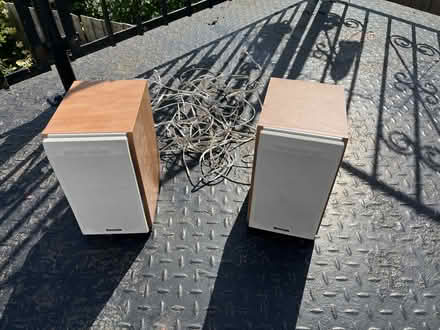 Photo of free Speakers (Llantrisant CF72) #1