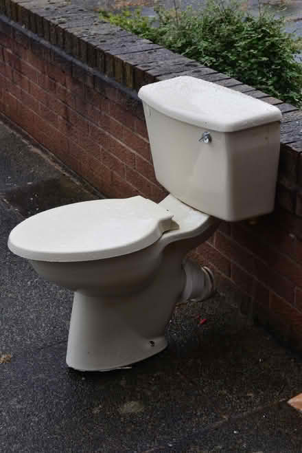 Photo of free Toilet (Southport PR8) #1