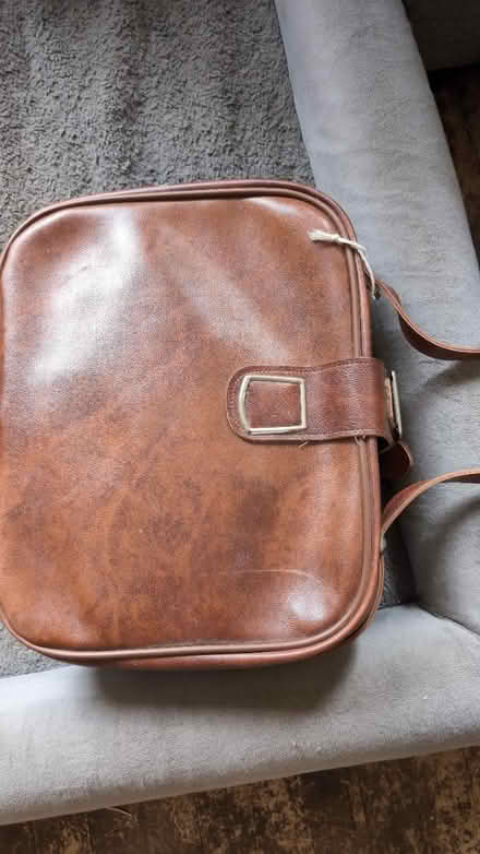 Photo of free Small vintage suitcase (Kenilworth CV8) #1
