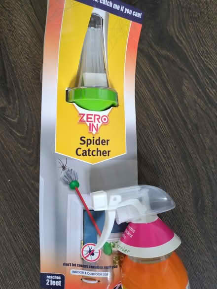 Photo of free Spider catcher and repellent (Ware SG12) #3