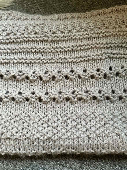 Photo of free Bed runner/small throw (So19 9ah) #3