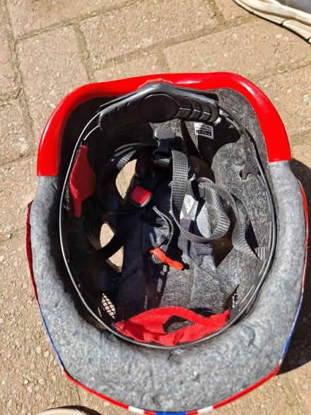 Photo of free Kids helmet (Gracemount EH16) #1