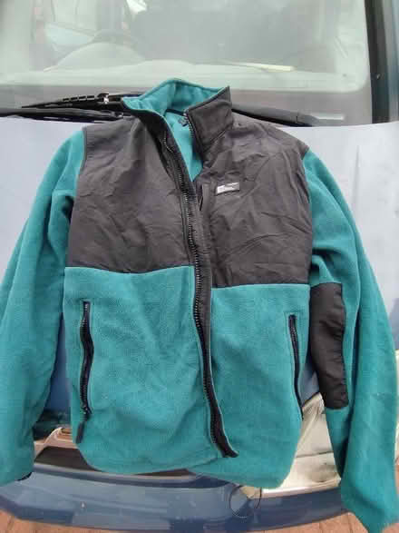 Photo of free Green jacket (Morden SM4) #1