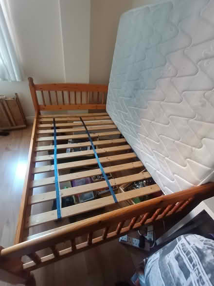Photo of free Queen size bed (Dun laoghaire) #2