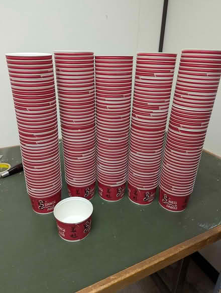 Photo of free paper food containers (Near Slack and Merivale) #1