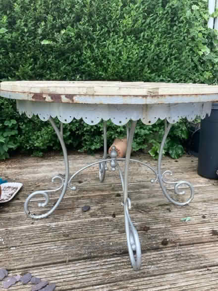 Photo of free Outside table (Farcet) #2