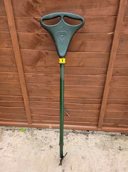 Photo of free Shooting Stick / seat (Pickering YO18) #1