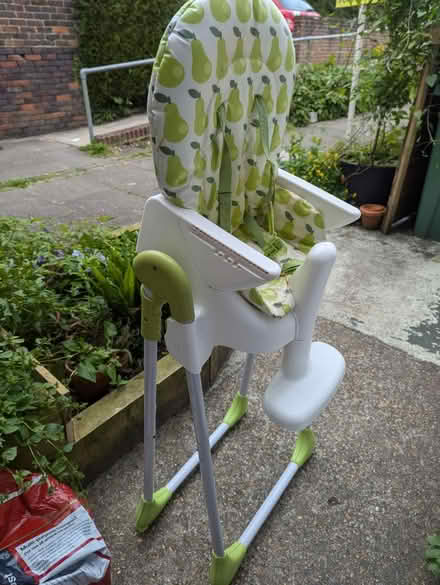 Photo of free High chair (baby, toddler) (Lewes, near Prison/Winterborne) #1