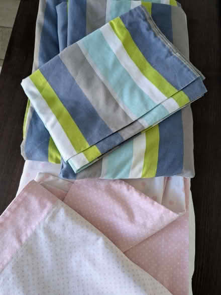 Photo of free 2 single white fitted sheets and John Lewis duvet covers (Linslade LU7) #1