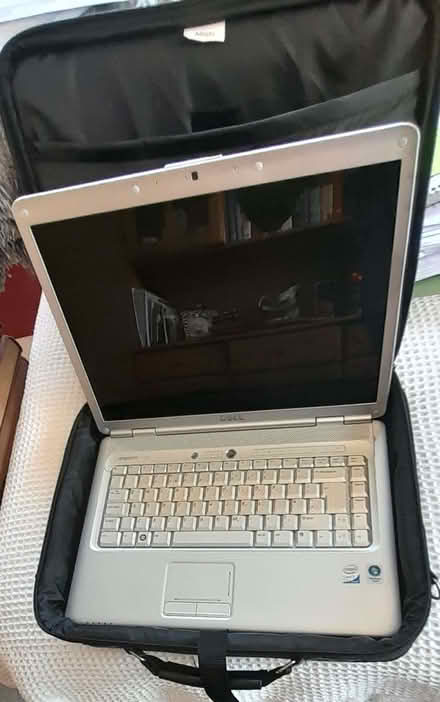 Photo of free Laptop (Corfe Mullen BH21) #1