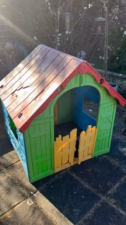 Photo of free Playhouse (Woking GU22) #1