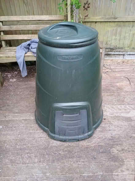 Photo of free Freestanding Compost Bin (CT2) #1
