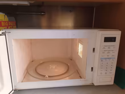 Photo of free Microwave (Craigmount EH12) #3