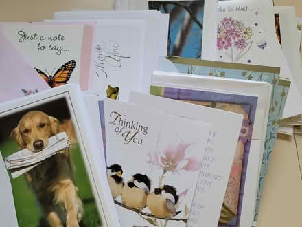 Photo of free 68 Greeting Cards with envelopes (Erin Mills) #1