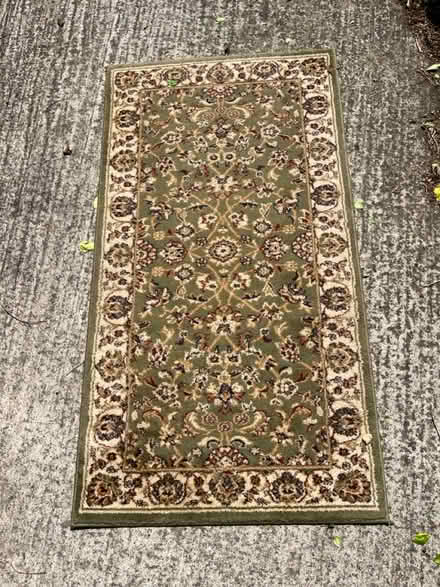 Photo of free Patterned rug (GL1 Gloucester) #1