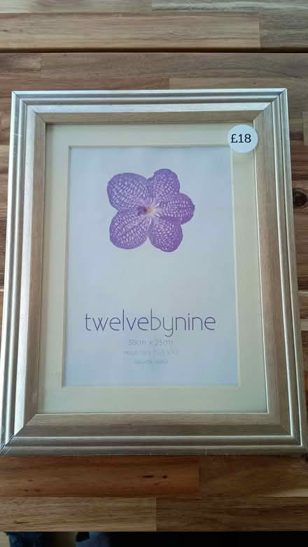 Photo of free Picture frame (Baunton GL7) #1