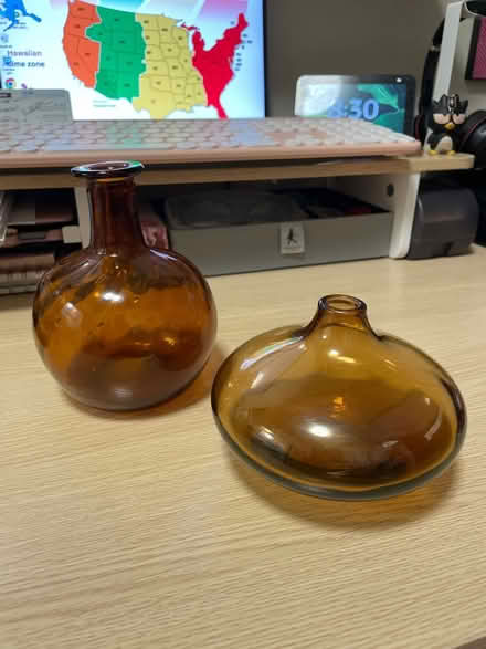 Photo of free Two Glass Bud Vases (Hallandale Beach Blvd and US1) #2