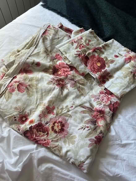 Photo of free Double bed cover (Moorfields) #1