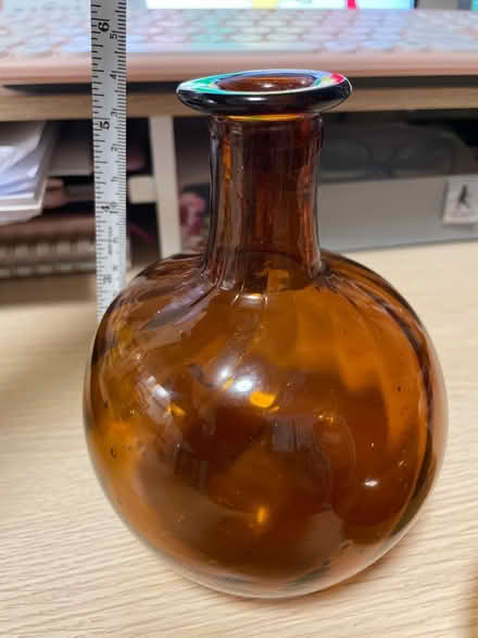 Photo of free Two Glass Bud Vases (Hallandale Beach Blvd and US1) #3