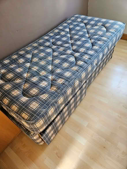 Photo of free Single bed with storage (Kingsmoor CM18) #2