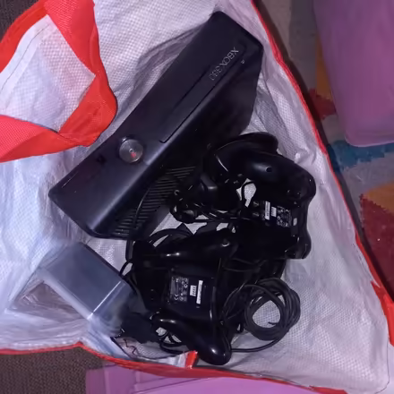 Photo of free Xbox 360 leads controllers no games (Lydham SY9) #1