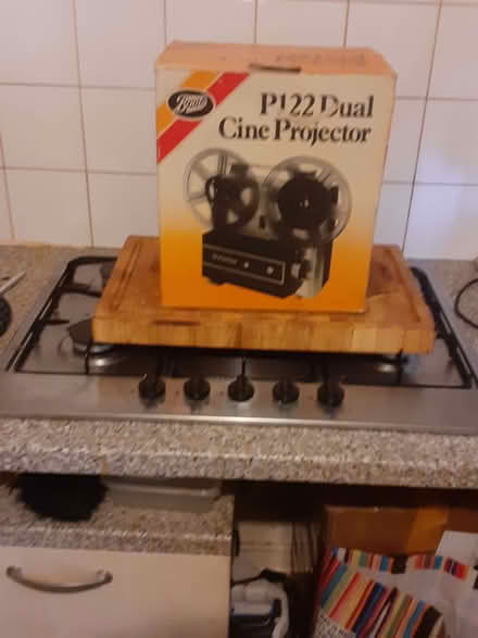 Photo of free projector (Burscough Bridge L40) #1