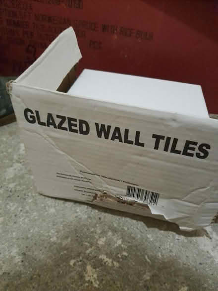 Photo of free Tiles (white) (Rotherhithe SE16) #3