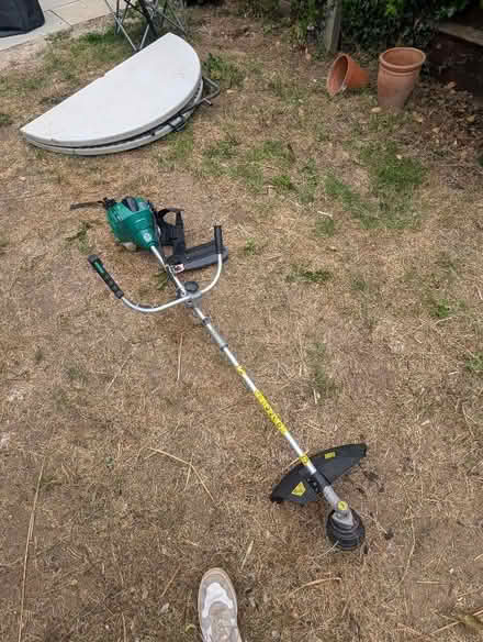 Photo of free Petrol strimmer (Unable to start) (Wavendon Gate MK7) #1