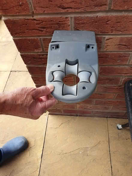 Photo of free Hozelock Wall Mounted Fast Reel with 40m hose (Lyppard Grange WR4) #2