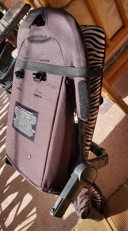 Photo of free Baby car seat (Giffard Park MK14) #2