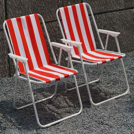 Photo of 2 folding deck chairs (Fearnhead WA2) #1
