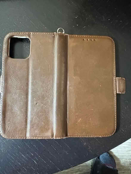 Photo of free iPhone Flip Case (Derry/Bronte Rd) #2
