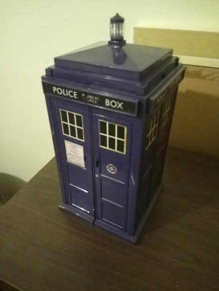 Photo of free tardis (Yalding ME18) #1