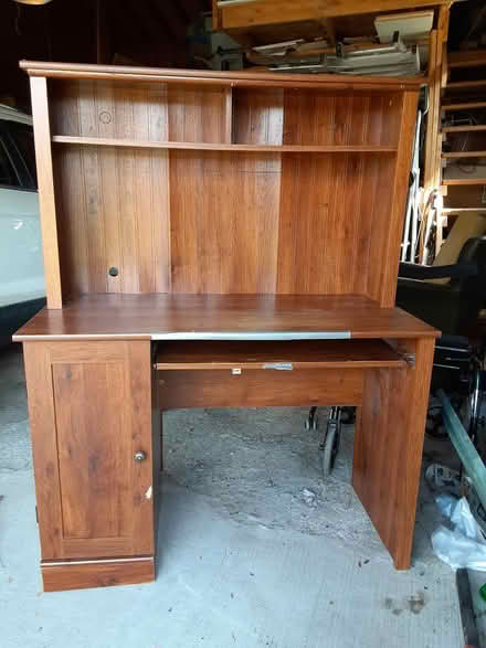 Photo of free Computer Desk (Nepean) #1