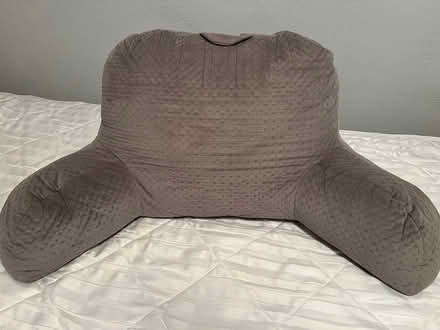 Photo of free 2 Pillow Husbands (East Sunrise) #1
