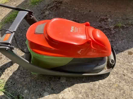 Photo of free Lawnmower (Eynsham OX29) #1