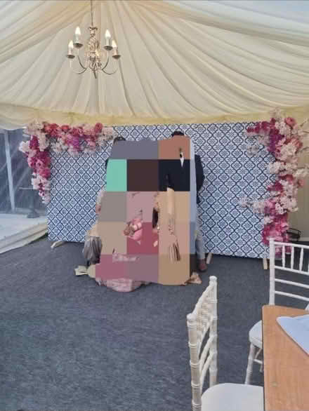 Photo of free Backdrop (Le2 4FY) #1